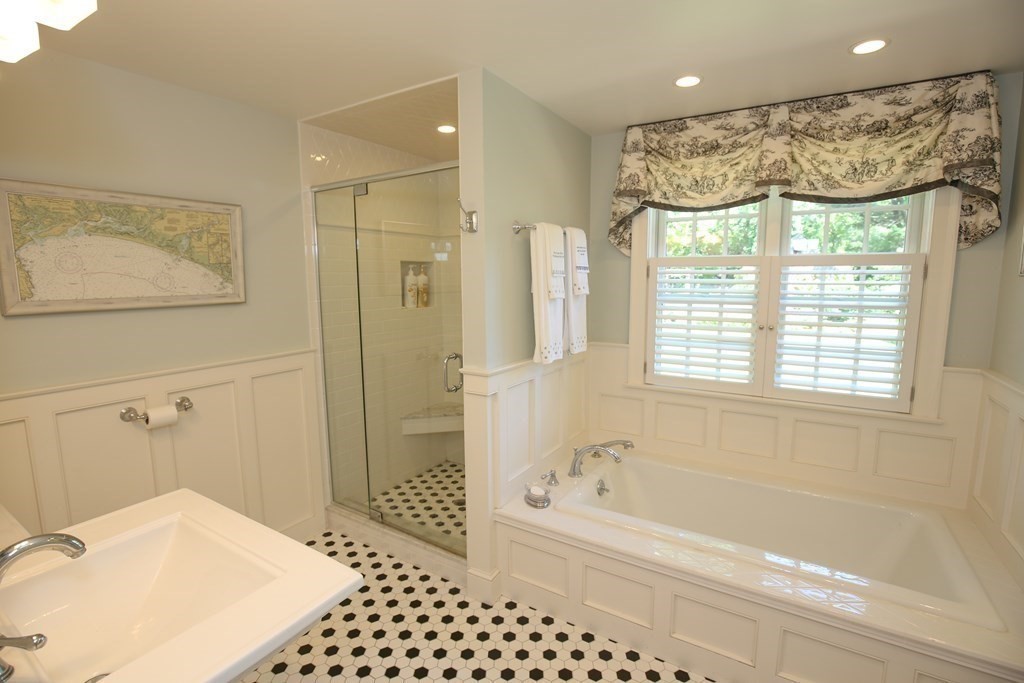 21 Rolfe's Lane Newbury, MA 01951 - Photo 22 of 42 a bathroom with a bathtub and a shower