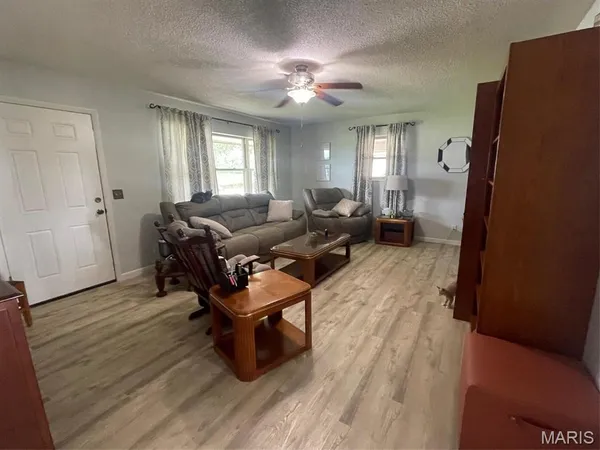 $239,900 | 1043 State Hwy AA, Poplar Bluff, MO 63901