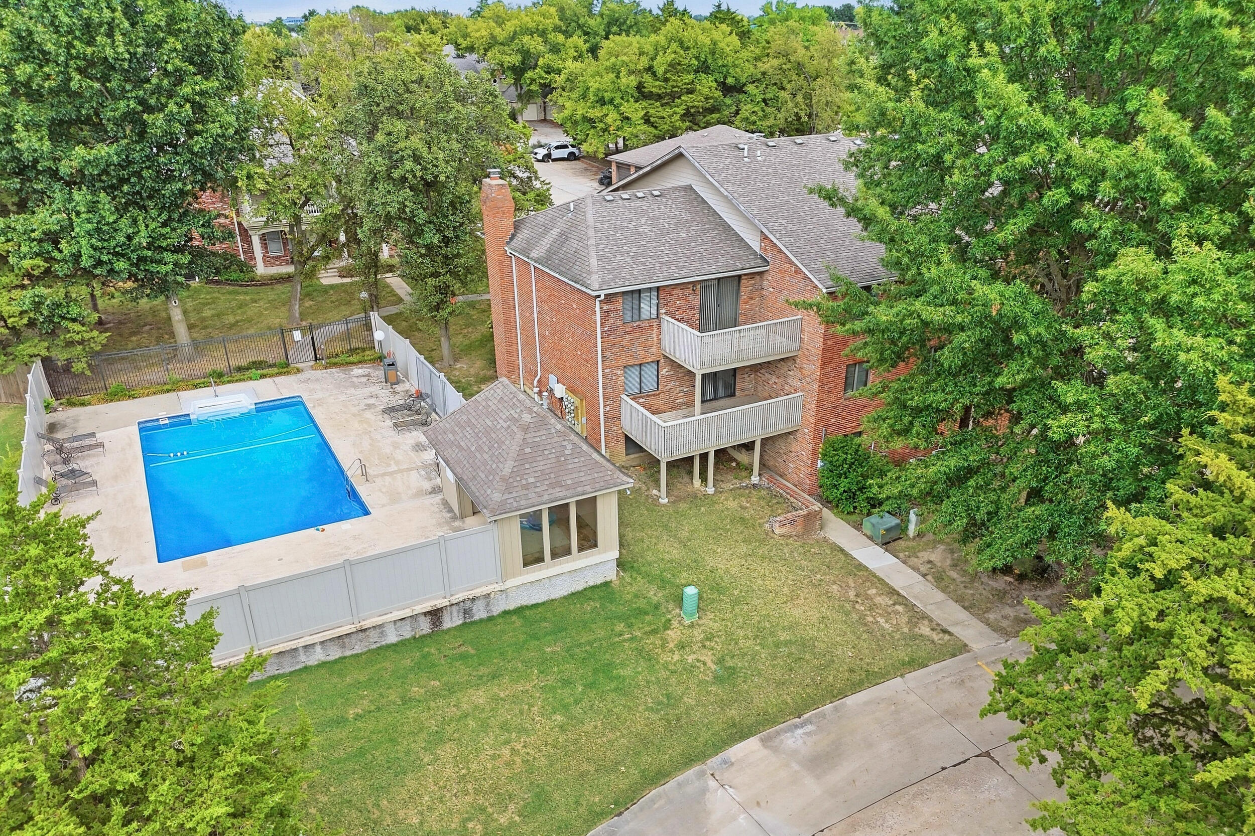 104 East Green Meadows Road, Unit 22 Columbia, MO 65203 - Photo 51 of 59 Gallery Image 51
