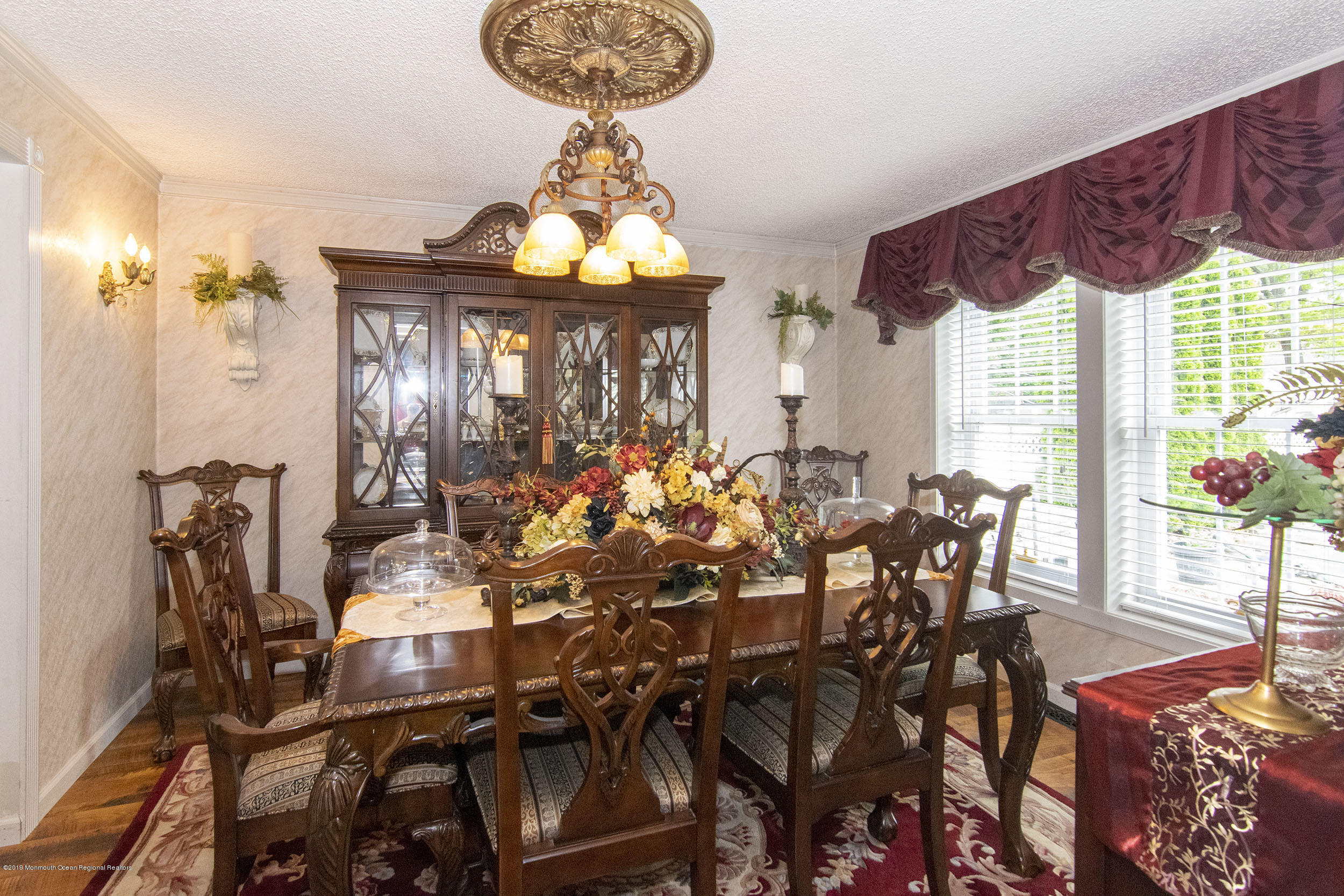 678 Windsor Road Brick, NJ 08723 - Photo 10 of 38 dining room
