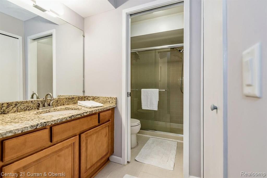 743 Eastbridge Court, Unit 95 Rochester Hills, MI 48307 - Photo 26 of 38