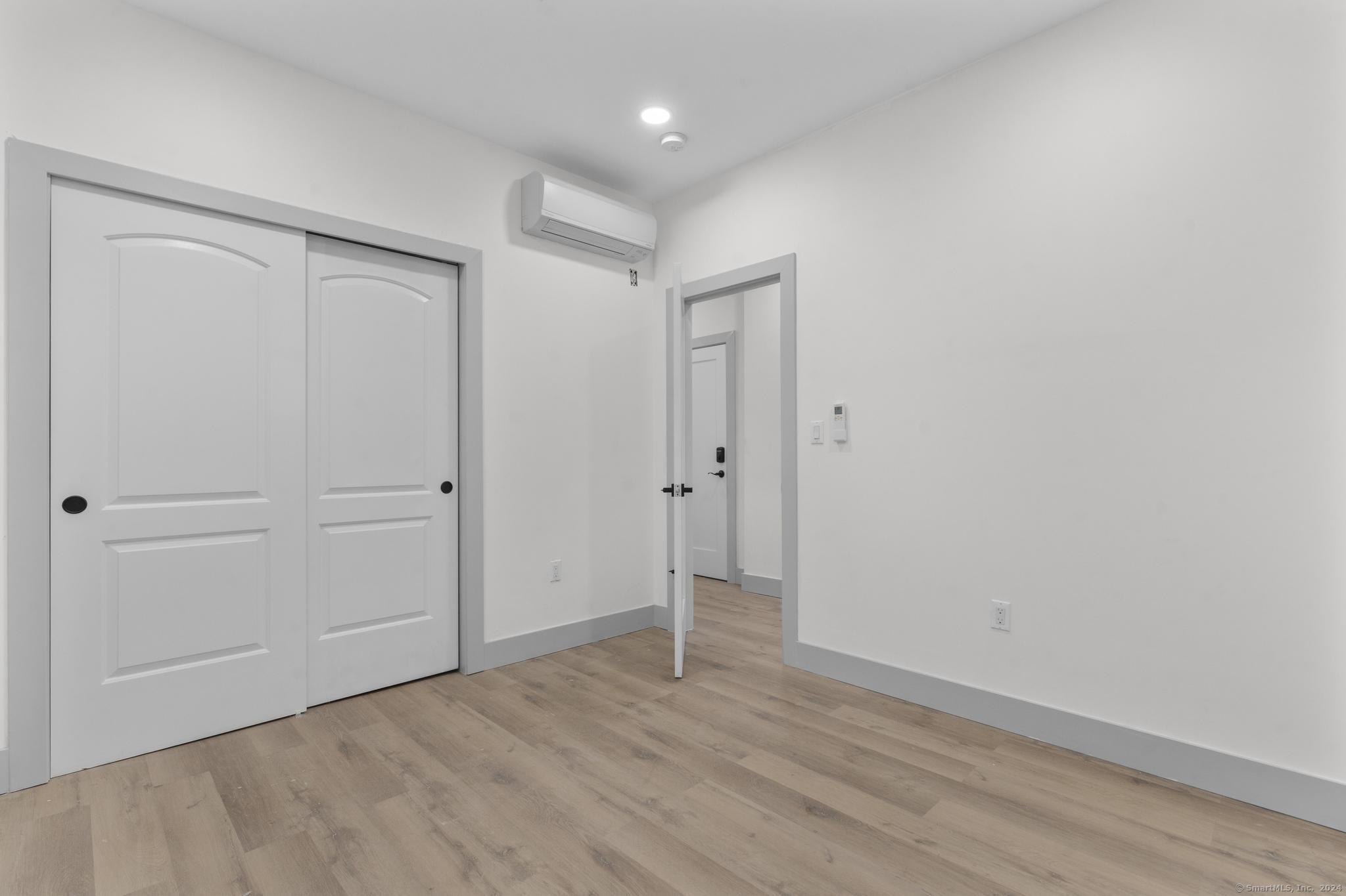 111 Bank Street, Unit 2B Waterbury, CT 06702 - Photo 11 of 15 a view of an empty room