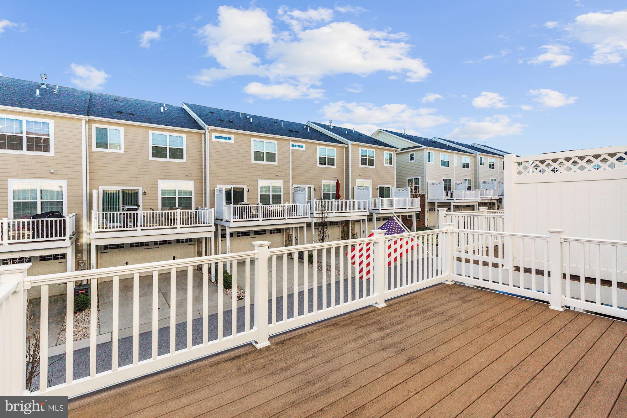 2644 Shade Branch Road Hanover, MD 21076 - Photo 21 of 28 Deck