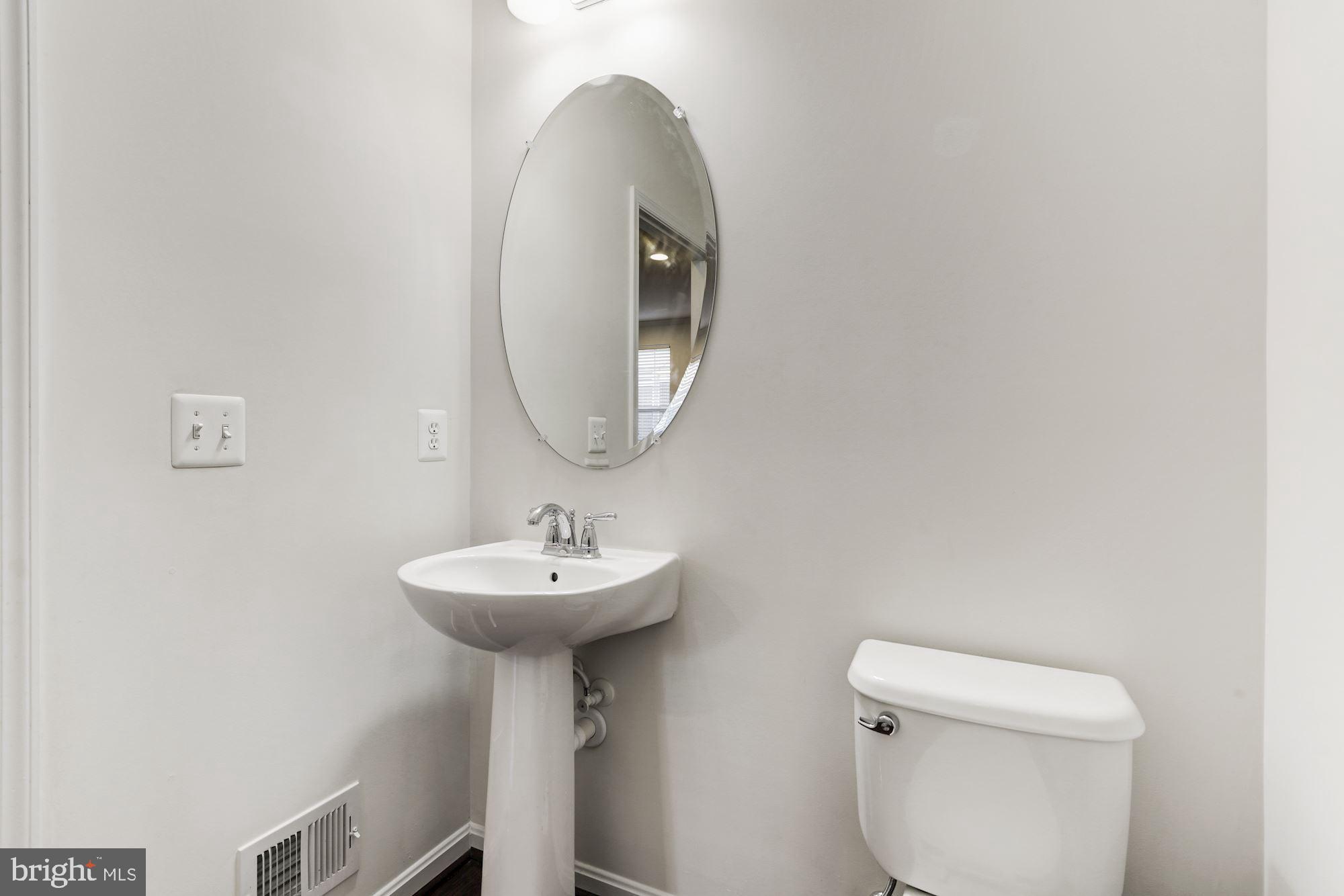 2644 Shade Branch Road Hanover, MD 21076 - Photo 7 of 28 Powder Room