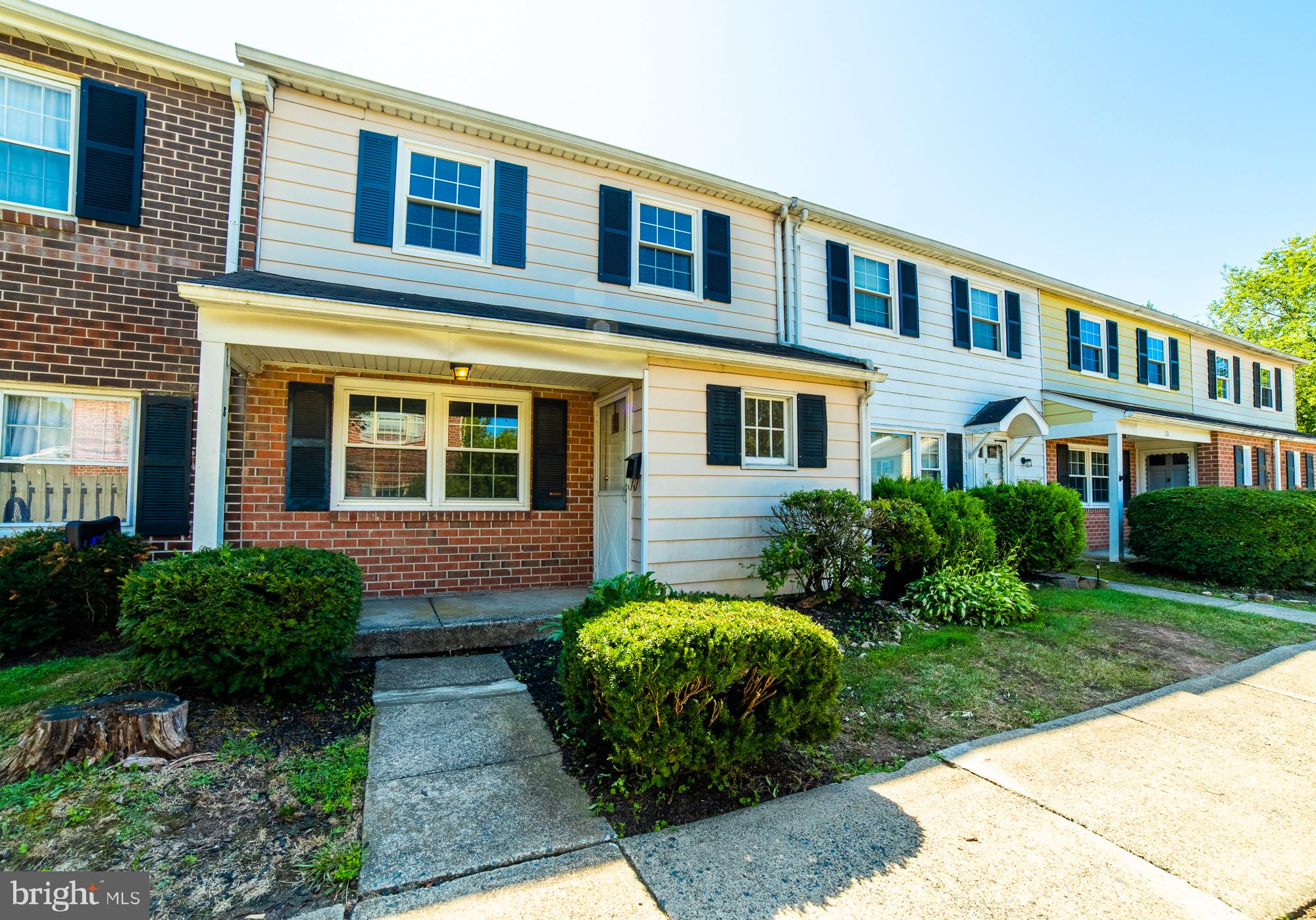 8 Stonegate Road Quakertown, PA 18951 - Photo 1 of 30 8 Stonegate