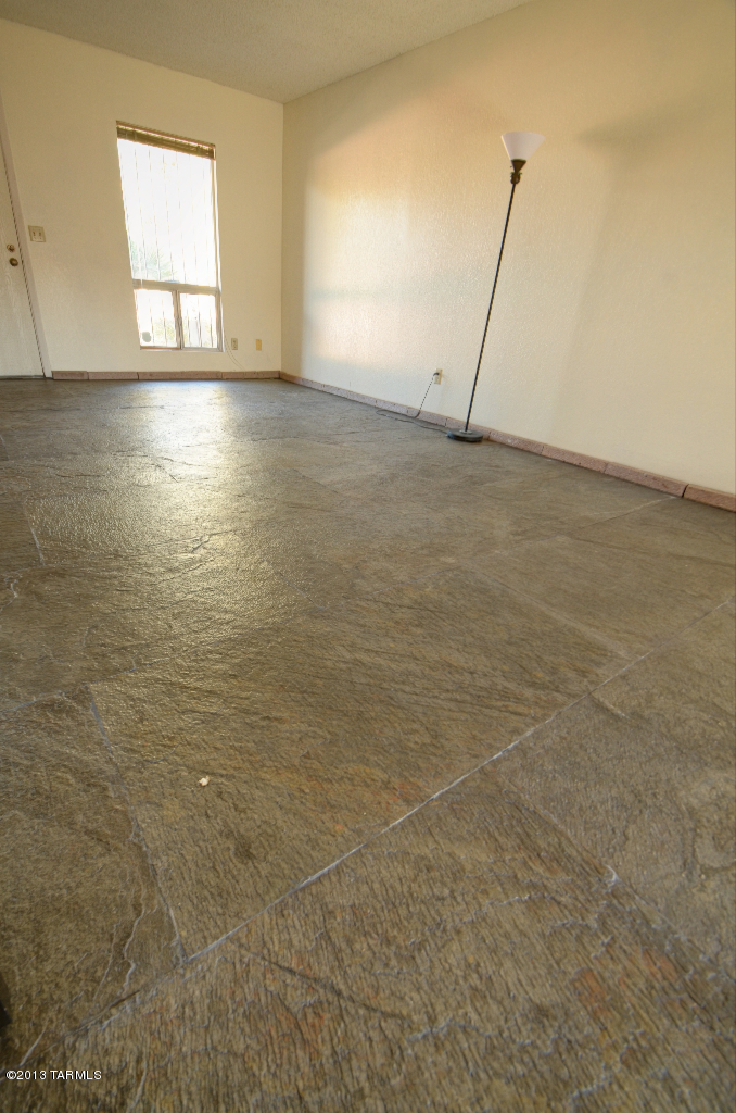 4318 East Fort Lowell Road Tucson, AZ 85712 - Photo 11 of 16 Gallery Image 11