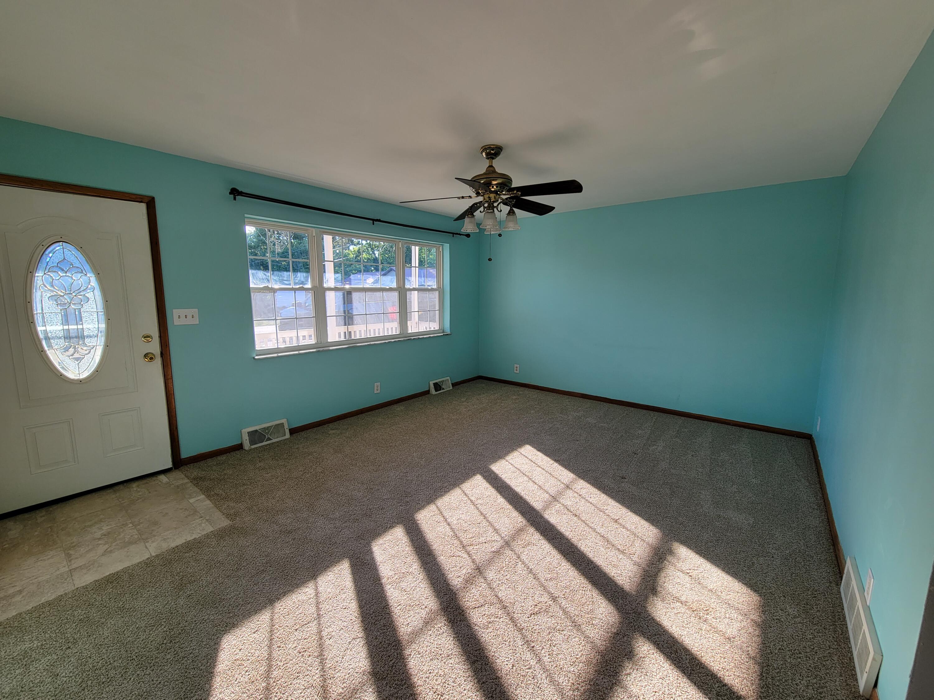 39 Race Street Dry Ridge, KY 41035 - Photo 4 of 43