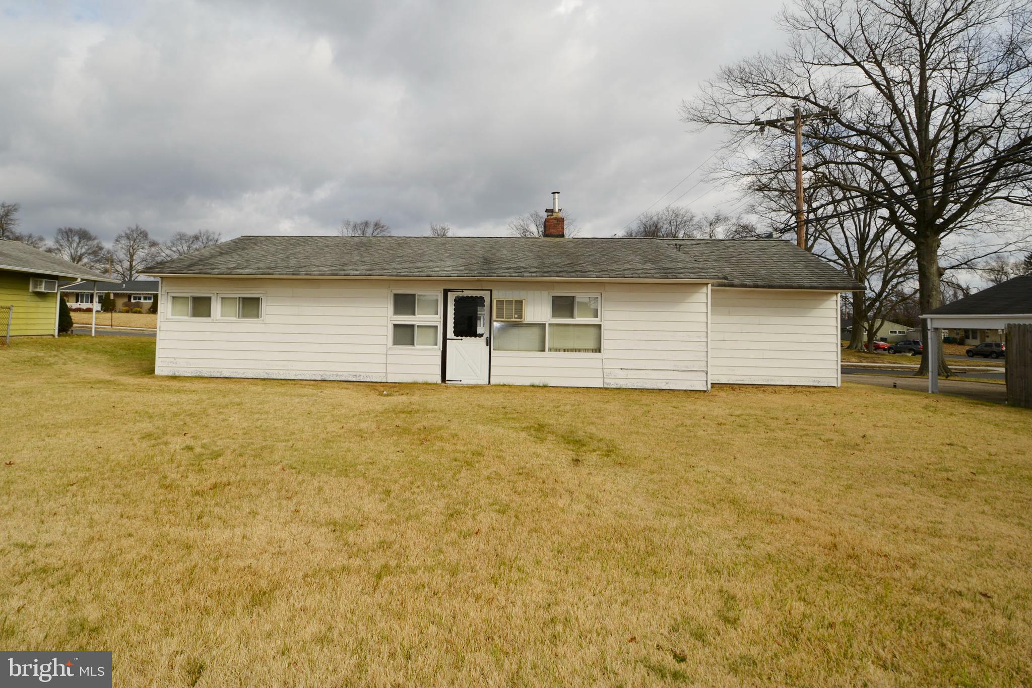 5 Bittersweet Road Levittown, PA 19057 - Photo 17 of 18 Gallery Image 17