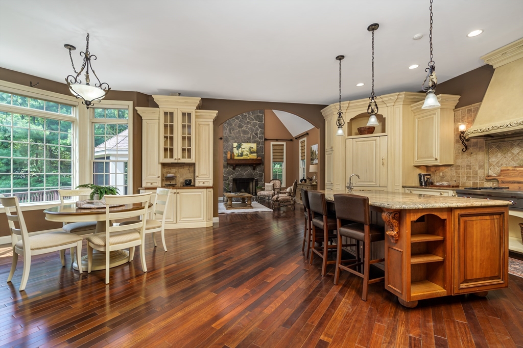 356 Burroughs Road Boxborough, MA 01719 - Photo 16 of 40 Gallery Image 16
