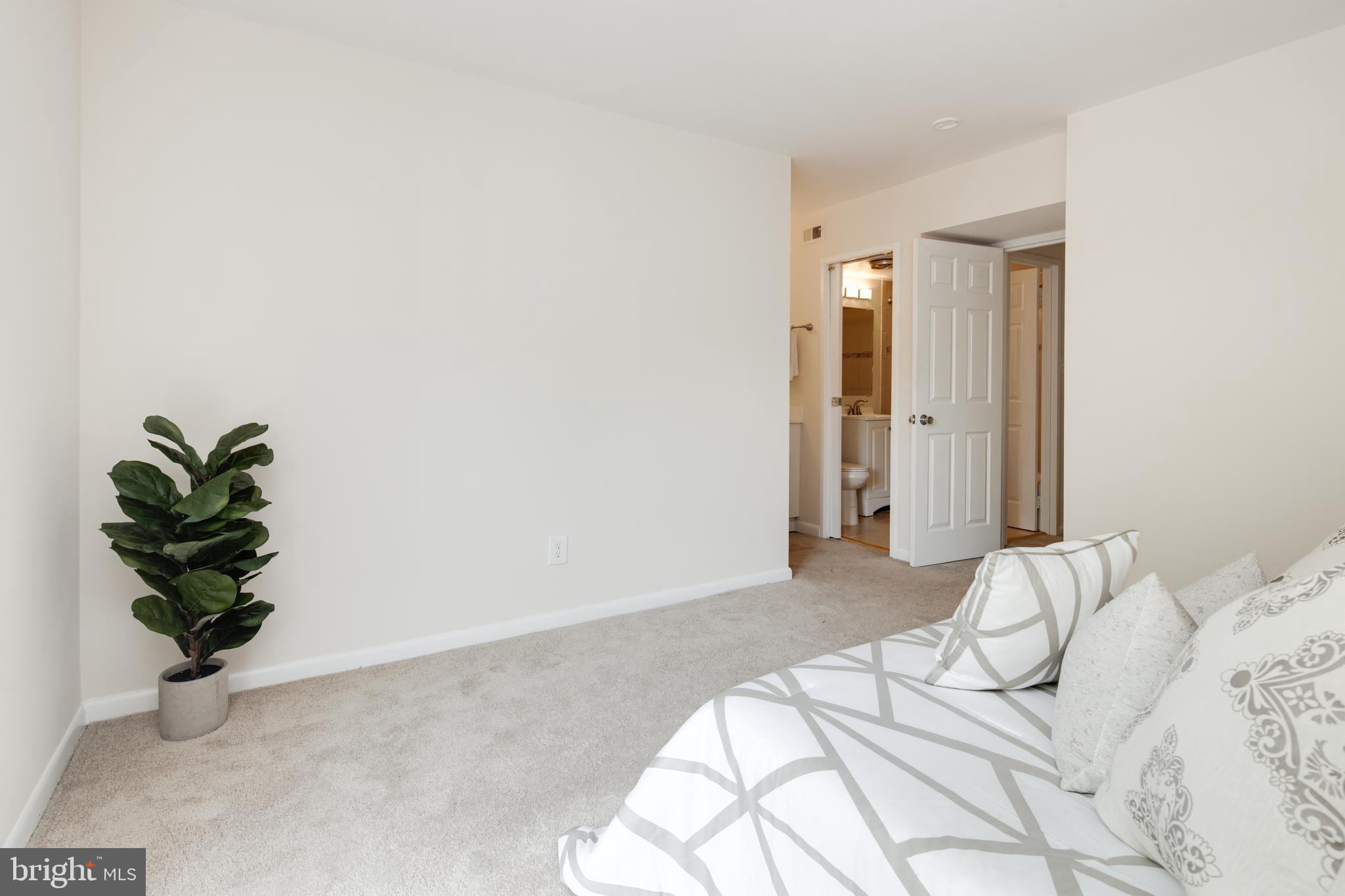 2328 Freetown Court, Unit 21C Reston, VA 20191 - Photo 21 of 32