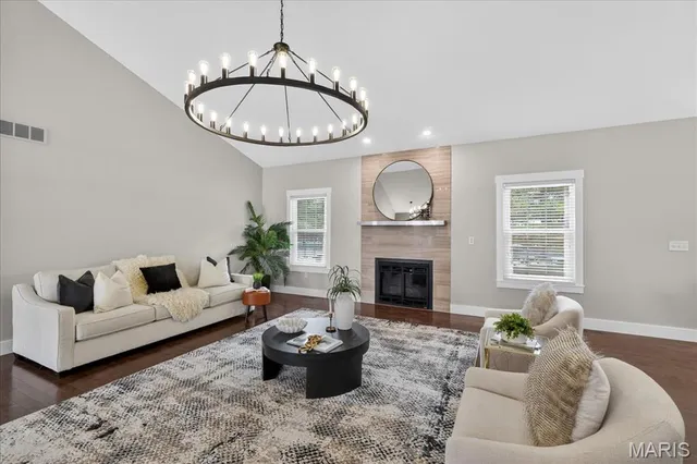 $749,000 | 112 Locksley Court, Troy, IL 62294