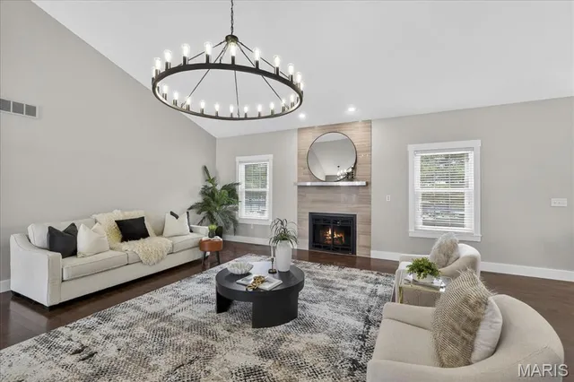 $749,000 | 112 Locksley Court, Troy, IL 62294