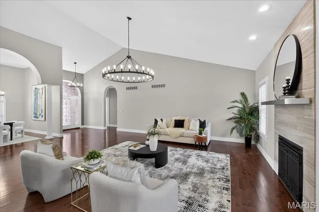 $749,000 | 112 Locksley Court, Troy, IL 62294