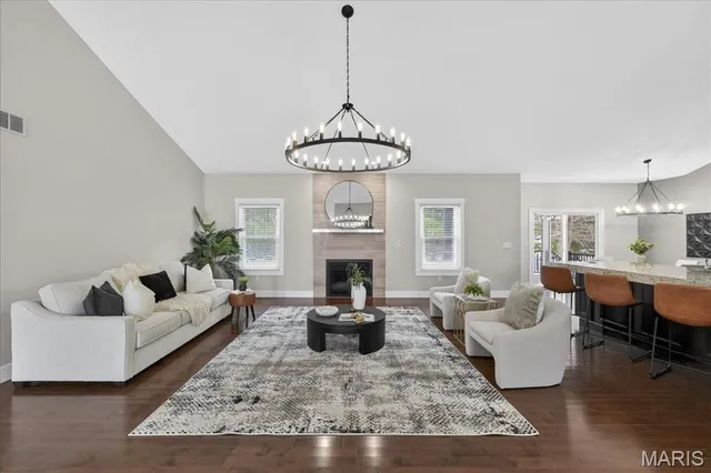 $749,000 | 112 Locksley Court, Troy, IL 62294