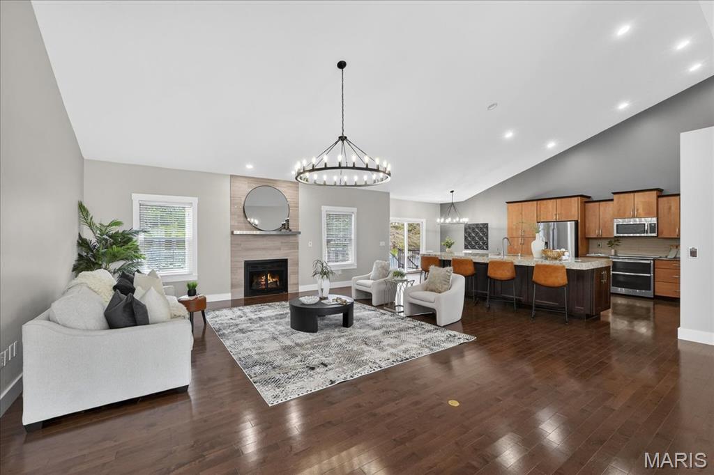 112 Locksley Court Troy, IL 62294 - Photo 10 of 96