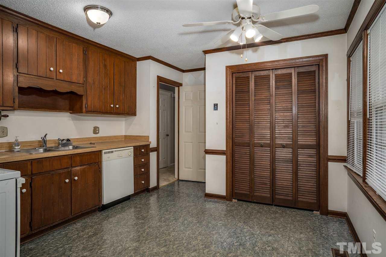 1612 Homestead Road Rocky Mount, NC 27804 - Photo 8 of 22 Gallery Image 8