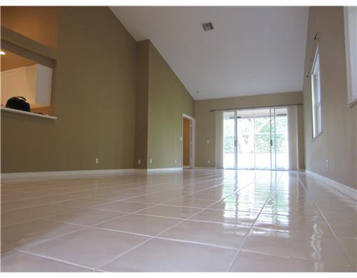 8633 Vía Giula Boca Raton, FL 33496 - Photo 5 of 25 Additional Photo