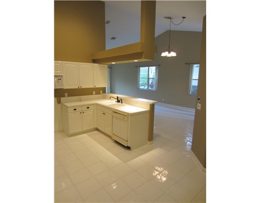 8633 Vía Giula Boca Raton, FL 33496 - Photo 9 of 25 Additional Photo