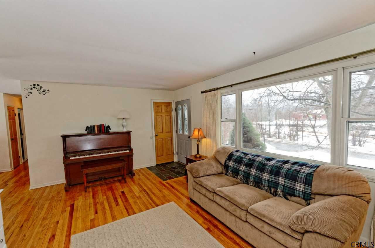 682 Barhydt Road Glenville, NY 12302 - Photo 7 of 21 Photo 7