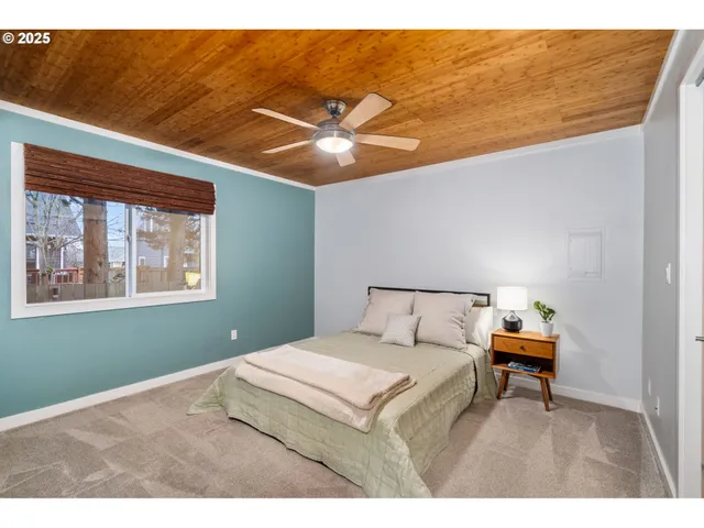 $299,000 | 5715 Northeast Sacramento Street, Unit 11, Portland, OR 97213