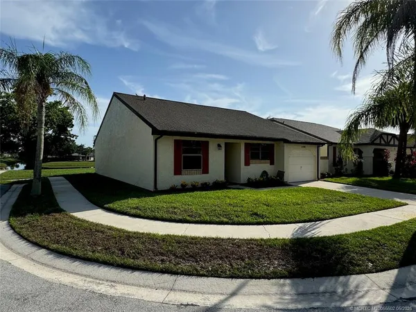 $1,900 | 2398 Southeast Breckenridge Circle, Port St. Lucie, FL 34952