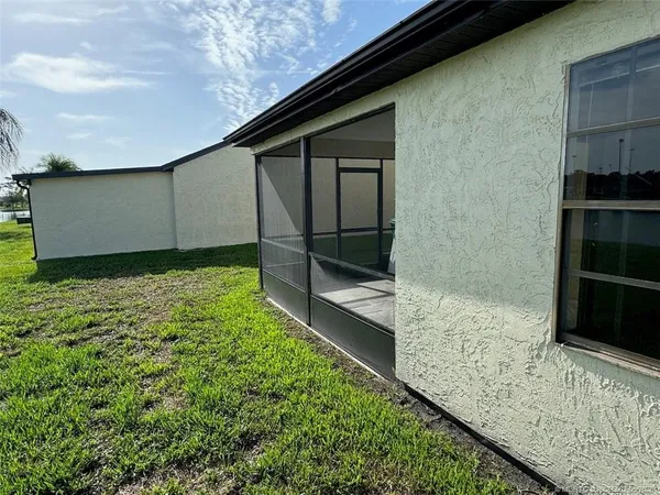 $1,900 | 2398 Southeast Breckenridge Circle, Port St. Lucie, FL 34952
