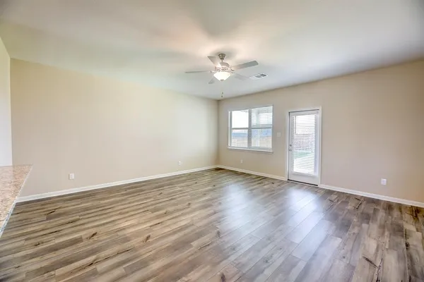 $2,000 | 1717 Cotton Blossom Lane, Princeton, TX 75407