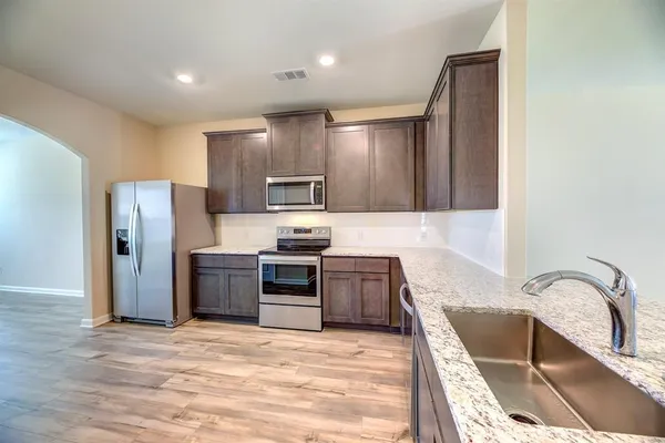 $2,000 | 1717 Cotton Blossom Lane, Princeton, TX 75407