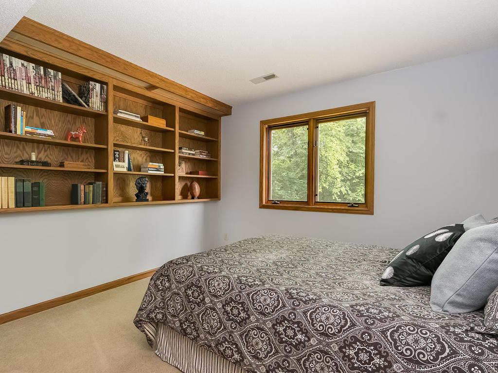 9798 Purgatory Road Eden Prairie, MN 55347 - Photo 17 of 28