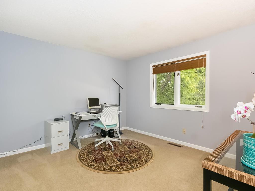9798 Purgatory Road Eden Prairie, MN 55347 - Photo 23 of 28
