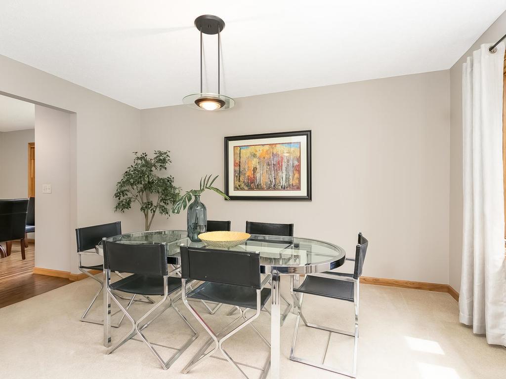 9798 Purgatory Road Eden Prairie, MN 55347 - Photo 5 of 28