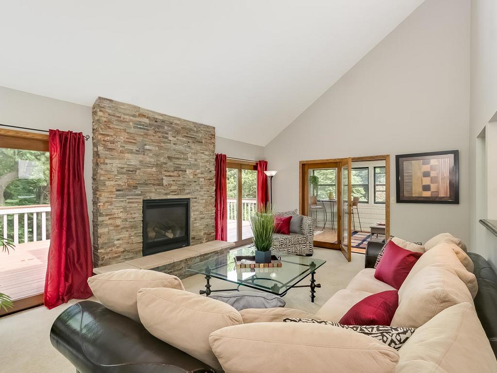 9798 Purgatory Road Eden Prairie, MN 55347 - Photo 9 of 28