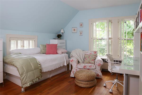 32 Percy Road Lexington, MA 02421 - Photo 9 of 19