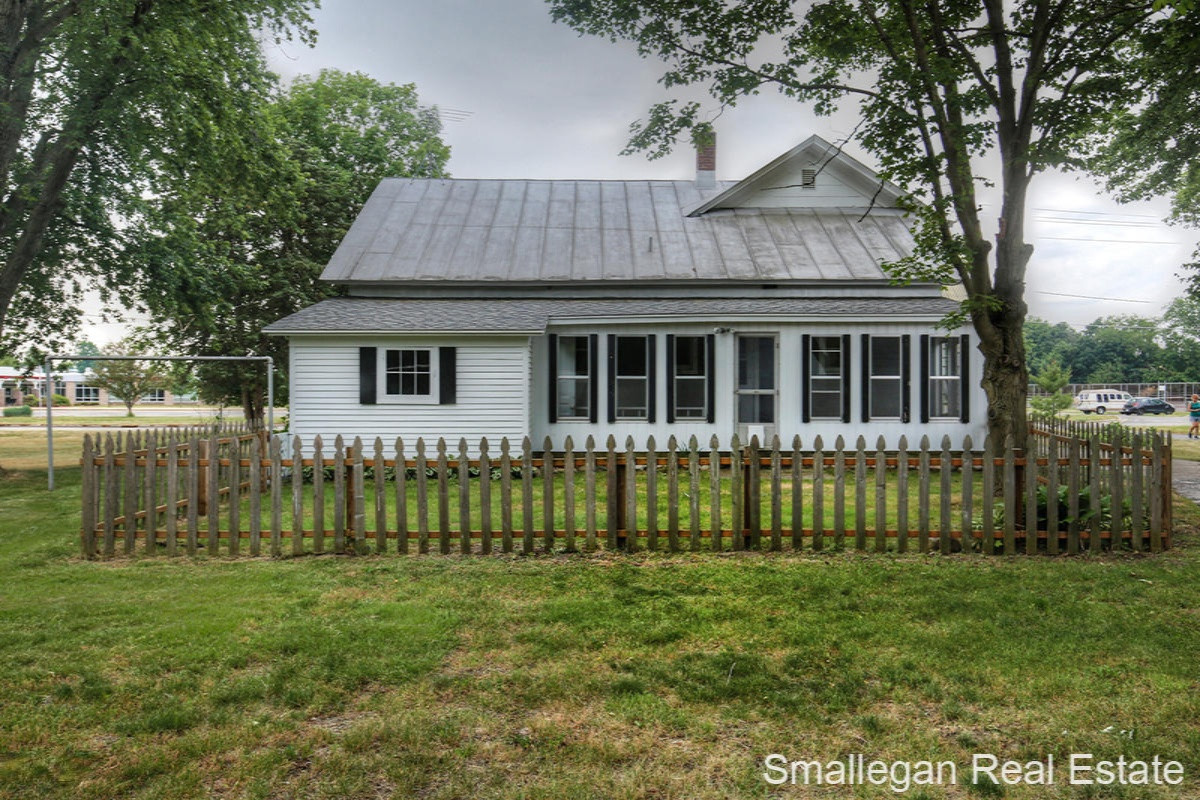 745 Foreman Street Southeast Lowell, MI 49331 - Photo 24 of 33 IMG_6147_8_9