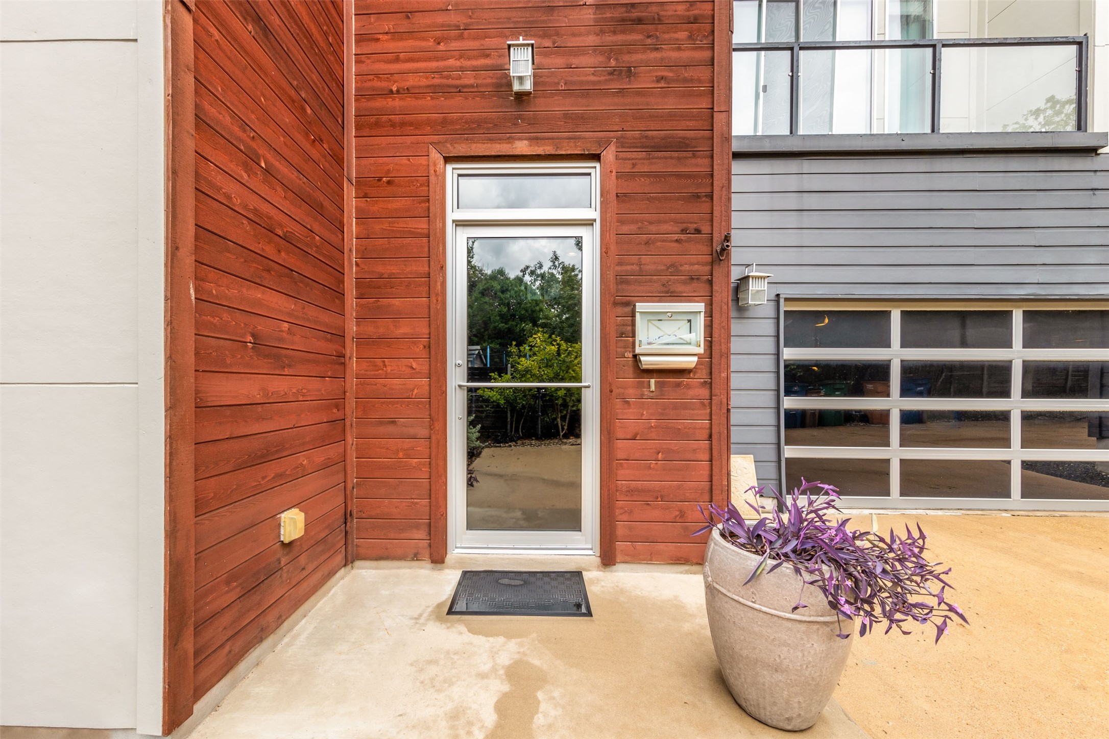 1902 Alegria Road, Unit B Austin, TX 78757 - Photo 2 of 35