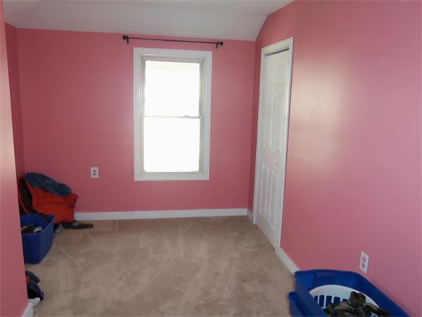 55 Ardmore Street Springfield, MA 01104 - Photo 14 of 20 Gallery Image 14
