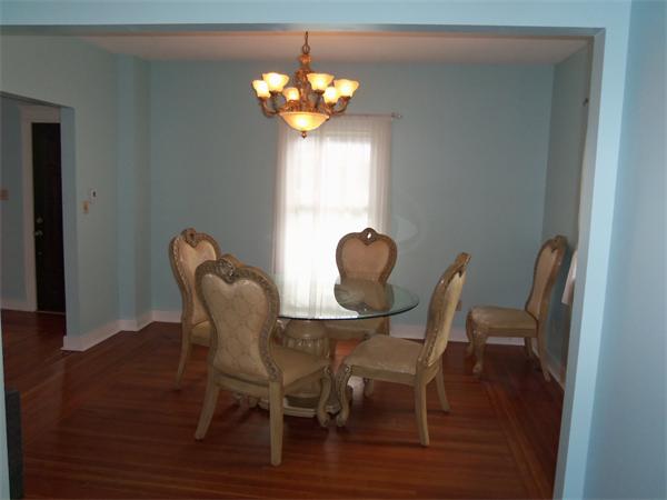 55 Ardmore Street Springfield, MA 01104 - Photo 8 of 20 Gallery Image 8