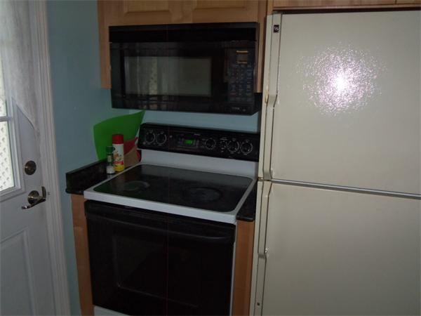55 Ardmore Street Springfield, MA 01104 - Photo 10 of 20 Gallery Image 10