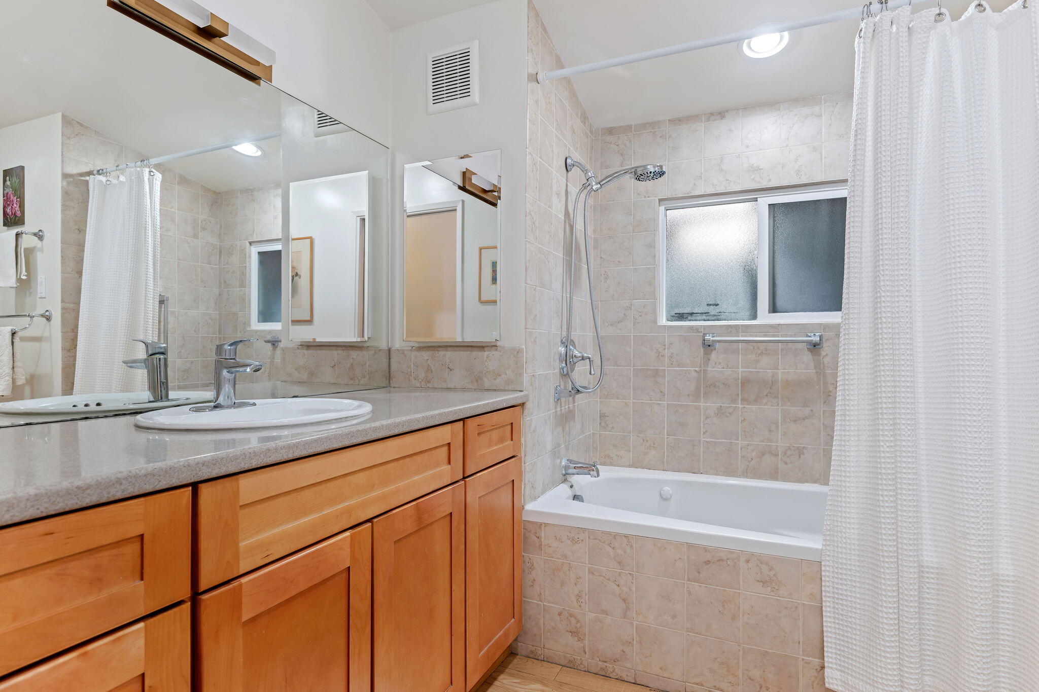 333 Old Mill Road, Unit 32 Santa Barbara, CA 93110 - Photo 22 of 32 22 - Bathroom
