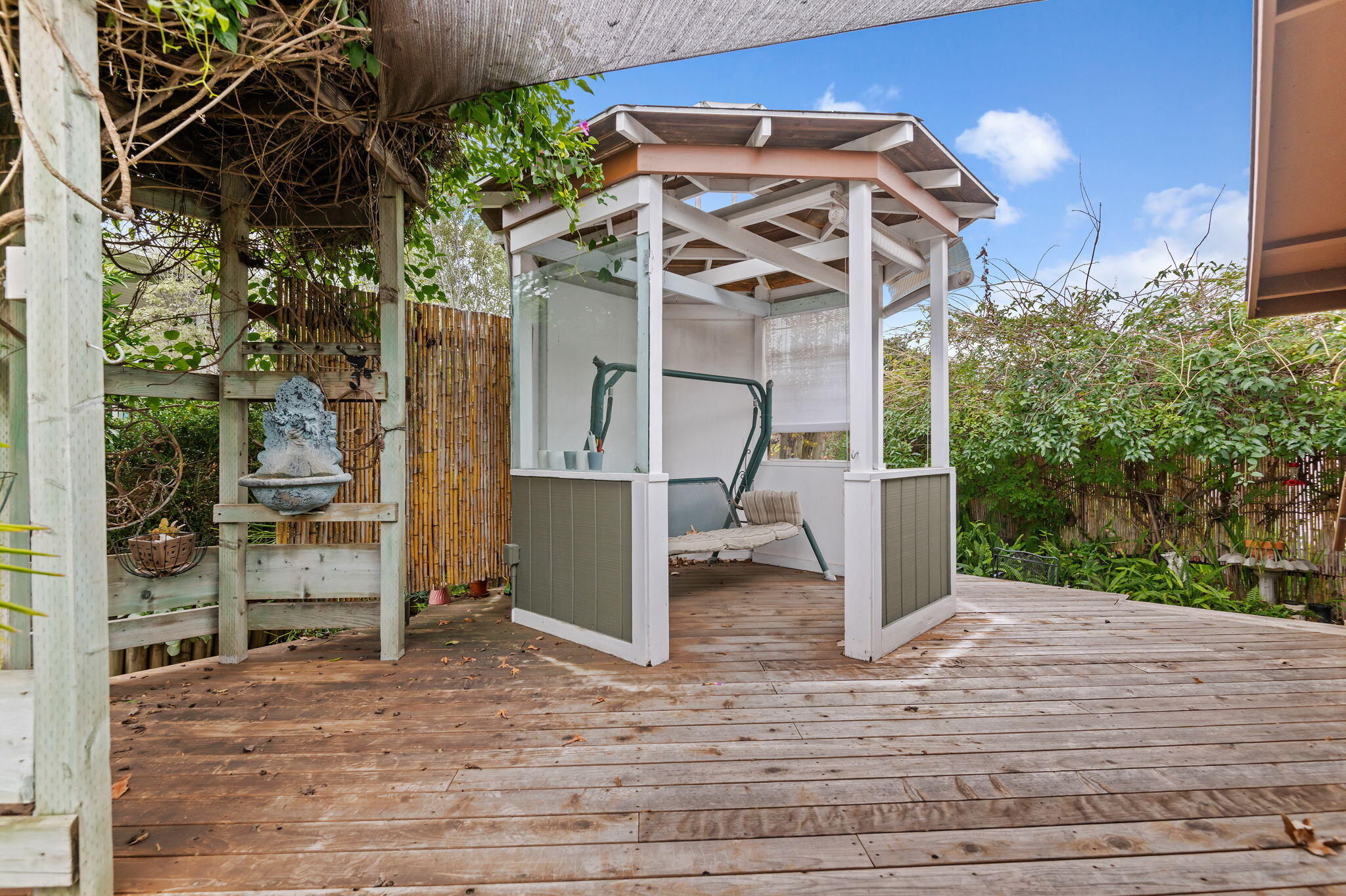 333 Old Mill Road, Unit 32 Santa Barbara, CA 93110 - Photo 23 of 32 23 - Rear Deck