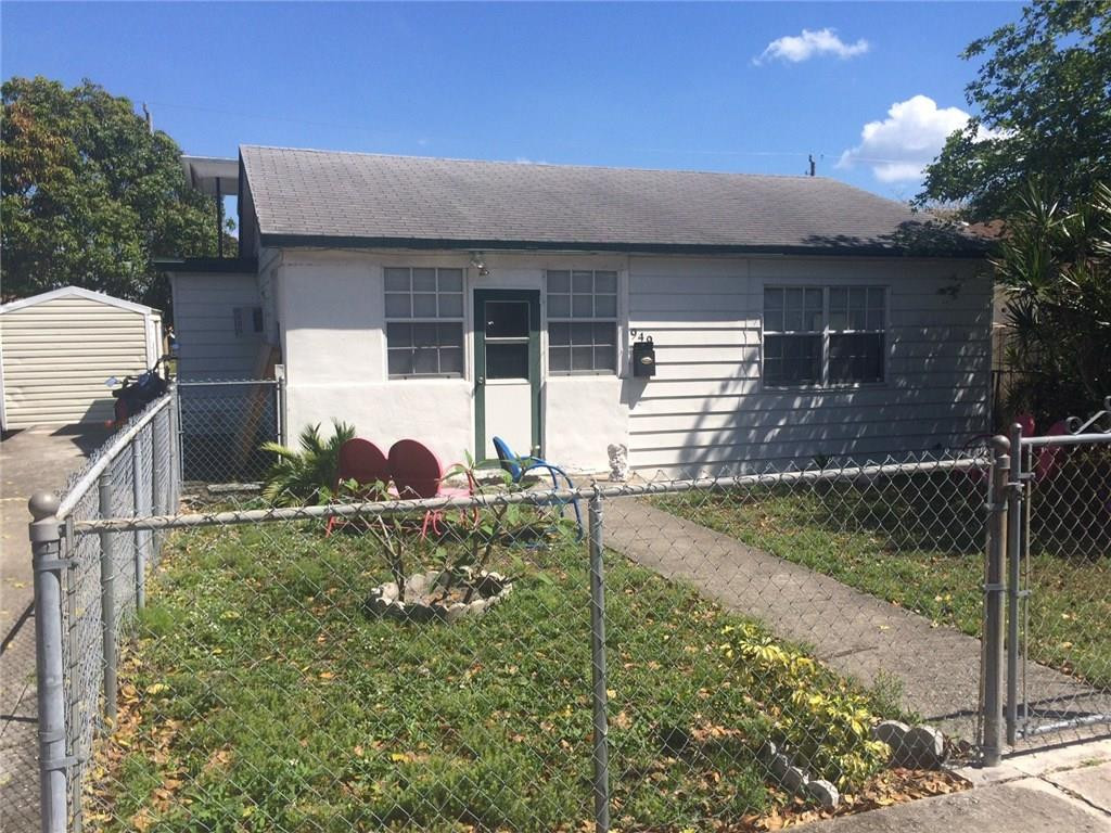 949 Ardmore Road West Palm Beach, FL 33401 - Photo 1 of 4 Photo 1