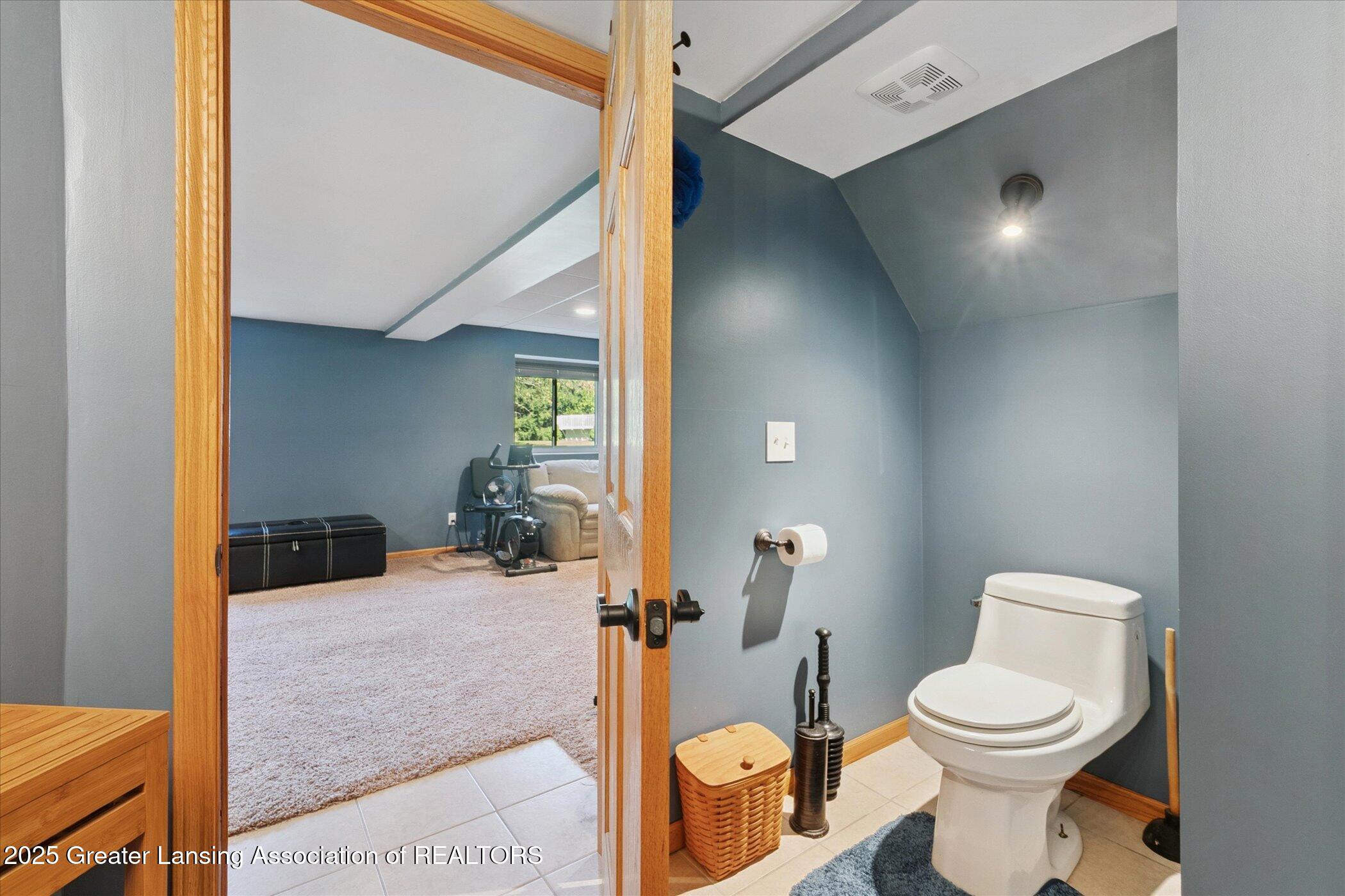 881 Oakhurst Road Fowlerville, MI 48836 - Photo 36 of 46 37-881-Oakhurst-Rd-Fowlerville-MI-48836-