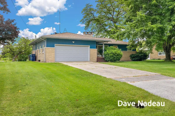 $589,000 | 17832 Channel View Drive, Spring Lake, MI 49456