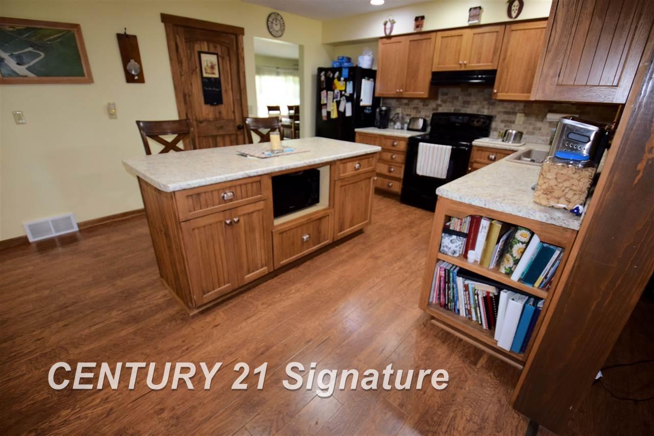 12511 South Duffield Road Gaines, MI 48436 - Photo 8 of 37