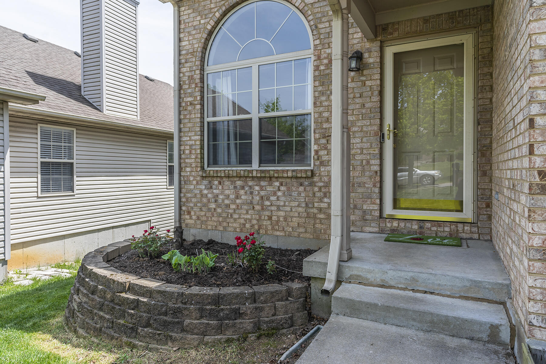 3257 Royal Troon Road Lexington, KY 40509 - Photo 3 of 26 3257royaltroon03 copy