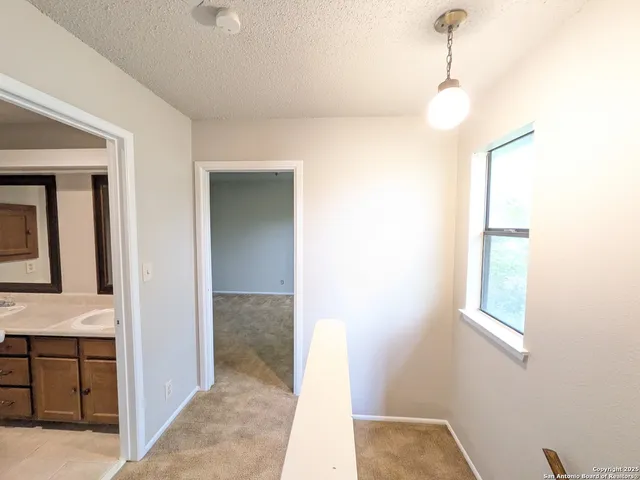 $1,075 | 330 West Byrd Boulevard, Unit 2, Universal City, TX 78148