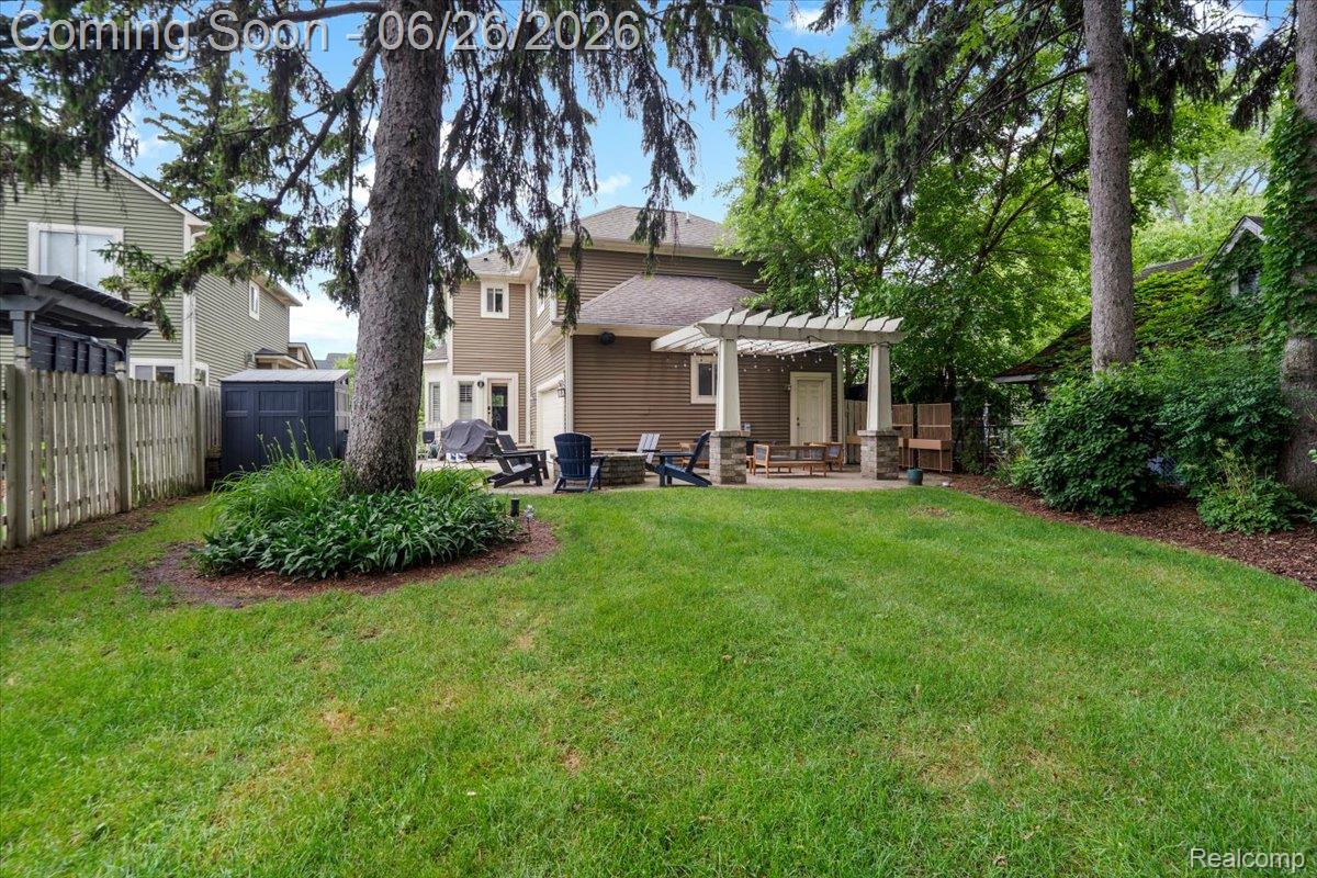 124 Woodside Road Royal Oak, MI 48073 - Photo 31 of 41 31-124 Woodside Rd_30.jpg