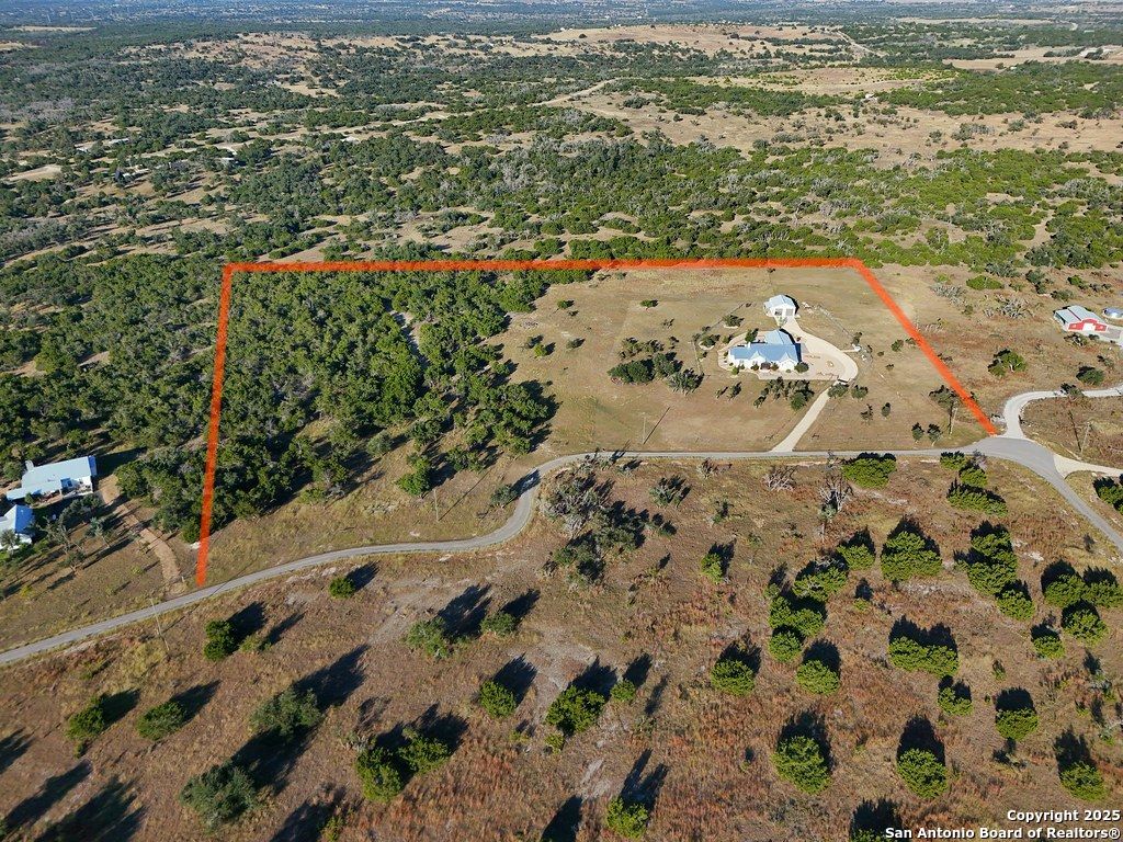 601 Garrison Road Fredericksburg, TX 78624 - Photo 75 of 77