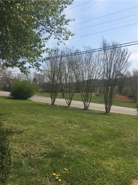 3497 Hartland Road Morganton, NC 28655 - Photo 4 of 20 Gallery Image 4