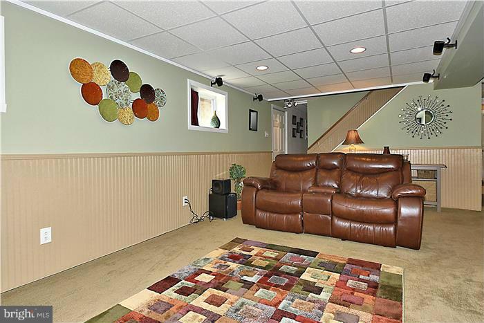 5212 Cochran Road Beltsville, MD 20705 - Photo 18 of 30 Family/Rec Room